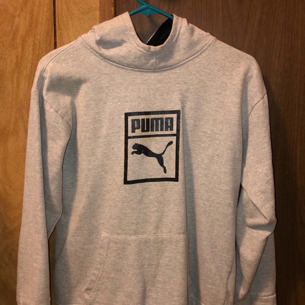 Puma Sweatshirt!